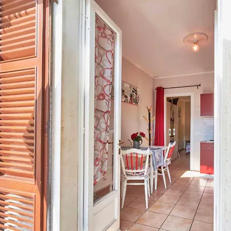 Al Glicine Apartments Lazise Exterior photo