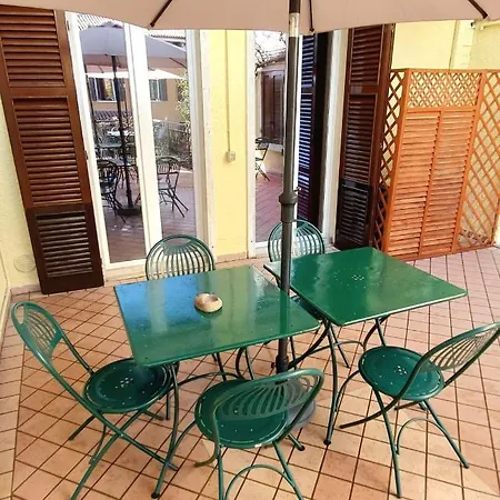 Al Glicine Apartments Lazise Exterior photo